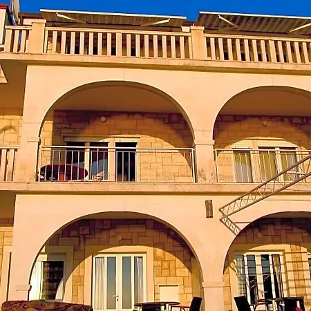Hotel Pape 3*
